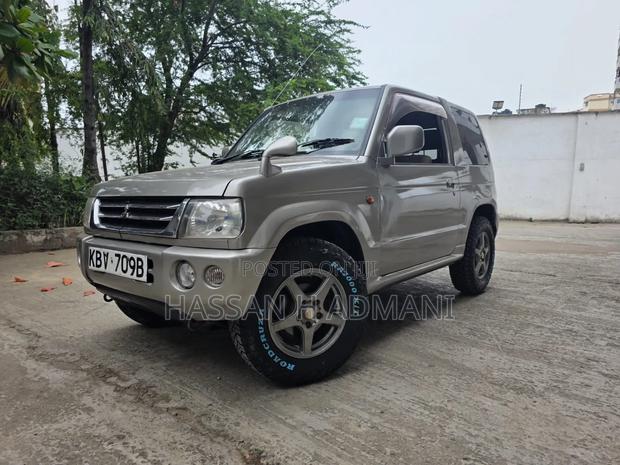 Mitsubishi Pajero Mini 2006 Brown