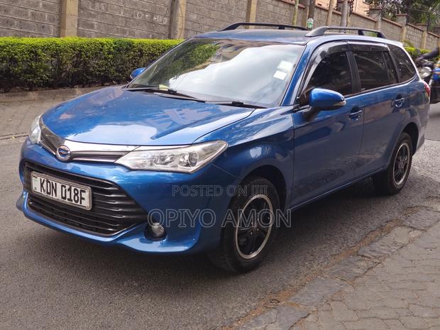 Toyota Corolla Fielder 2016 Blue