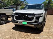 Toyota Land Cruiser 2021 White for sale