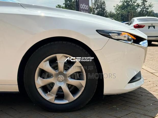 Mazda 3 2020 White