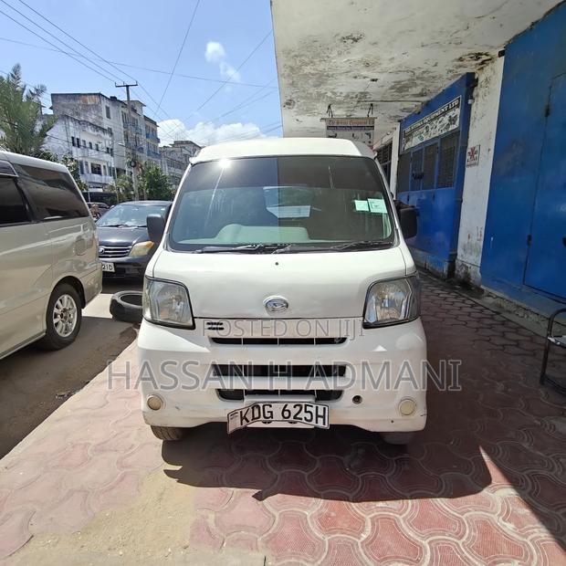 Daihatsu Terios 2014 White