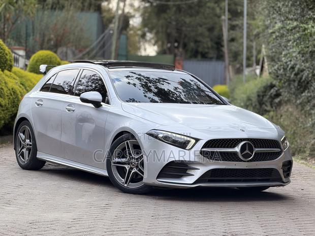 Mercedes-Benz A-Class 2018 Silver