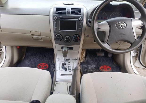 Toyota Axio 2012 White