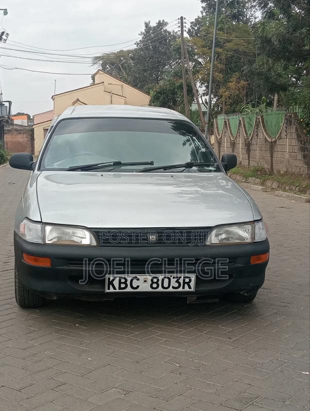 Toyota Corolla 2001 Silver