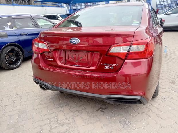 Subaru Legacy 2017 Red