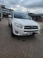 Toyota RAV4 2015 White for sale