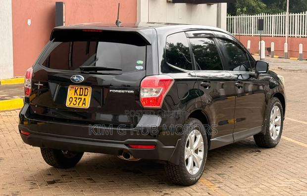 Subaru Forester 2014 Black