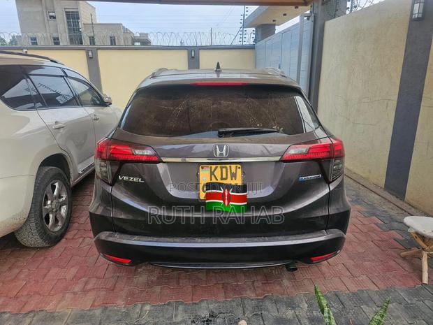 Honda Vezel 2018 Black