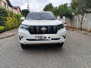 Toyota Land Cruiser Prado 2017 White for sale