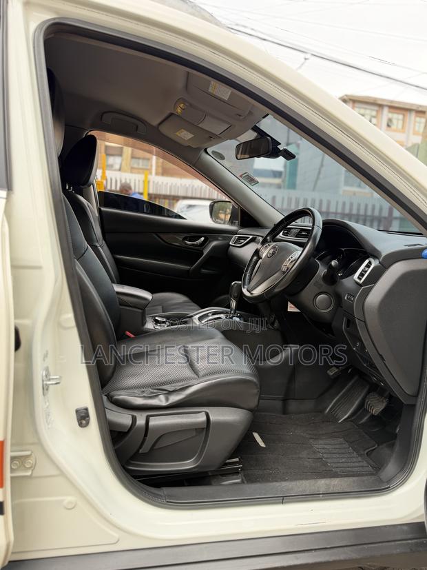 Nissan X-Trail 2014 White