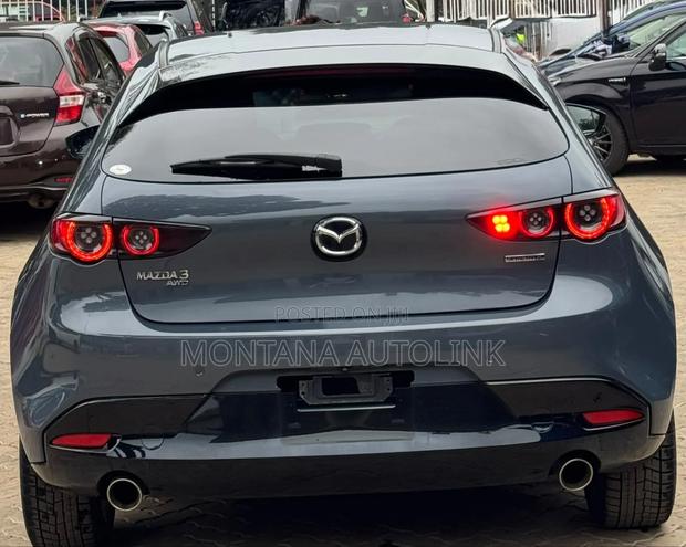 Mazda 3 2019 Gray