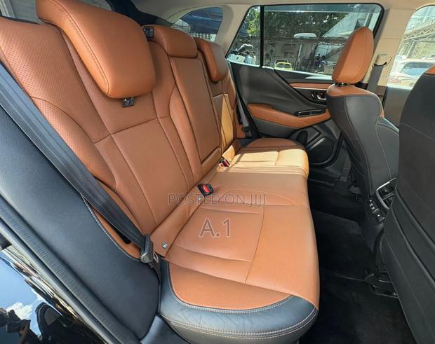 Subaru Outback 2021 Black