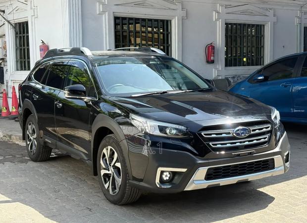 Subaru Outback 2021 Black