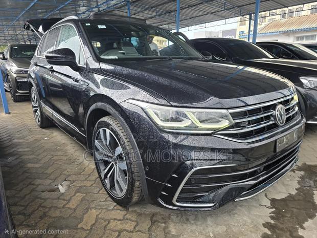 Volkswagen Tiguan 2023 Black