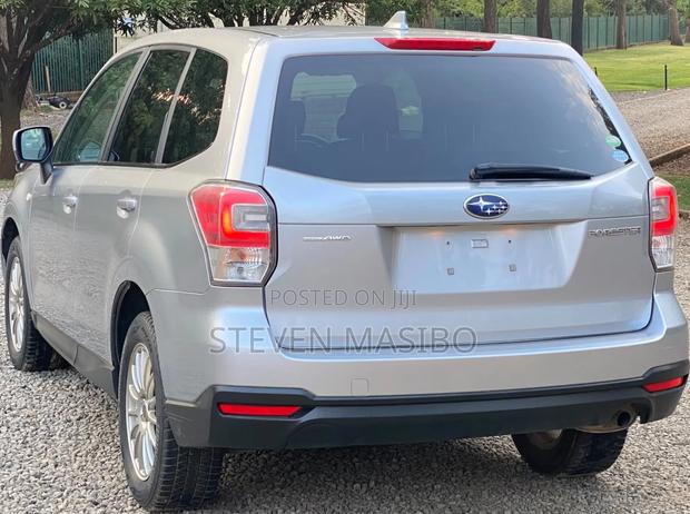 Subaru Forester 2018 Silver