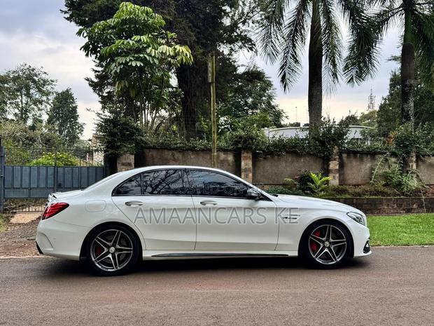 Mercedes-Benz C63 2016 White