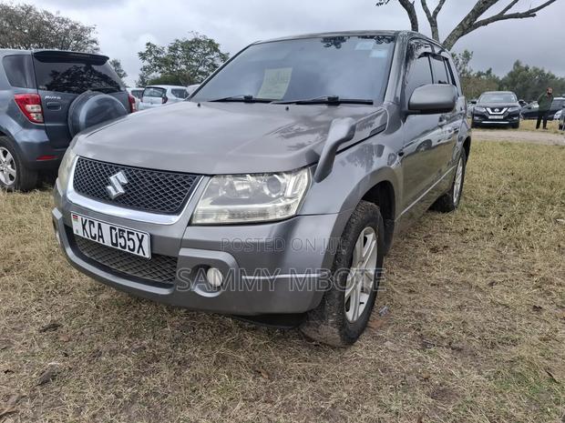 Suzuki Escudo 2007 Gray