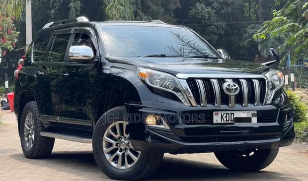 Toyota Land Cruiser Prado 2017 Burgundy
