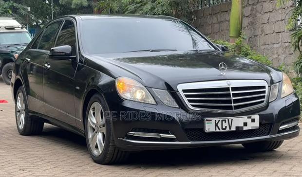 Mercedes-Benz E250 2012 Matt Black