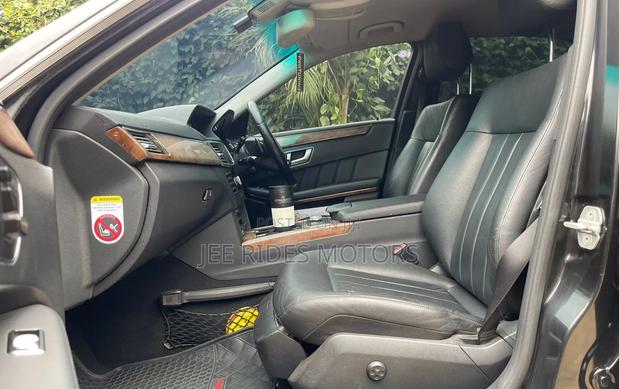 Mercedes-Benz E250 2012 Matt Black