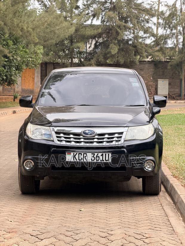 Subaru Forester 2012 Black