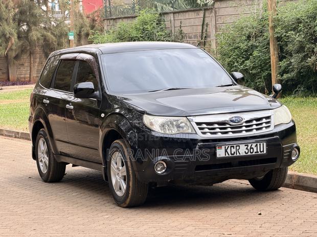 Subaru Forester 2012 Black