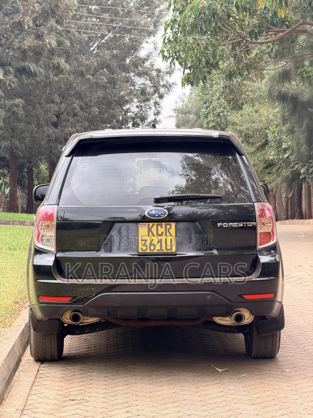Subaru Forester 2012 Black
