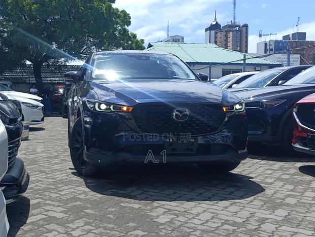 Mazda CX-5 2021 Blue