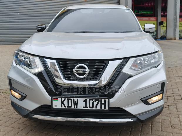 Nissan X-Trail 2018 Gray