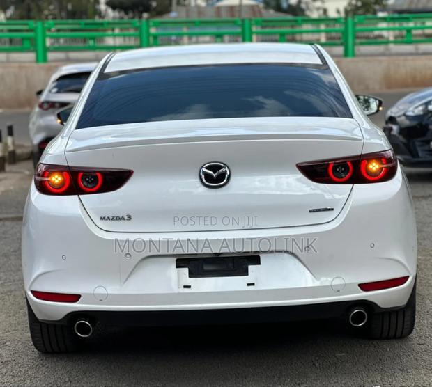 Mazda 3 2019 Pearl