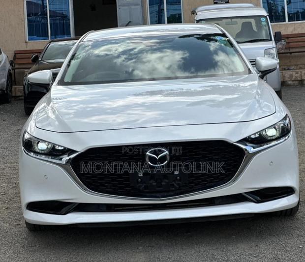 Mazda 3 2019 Pearl