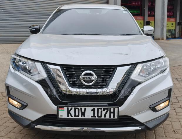Nissan X-Trail 2.0 Petrol AWD 2018 Silver