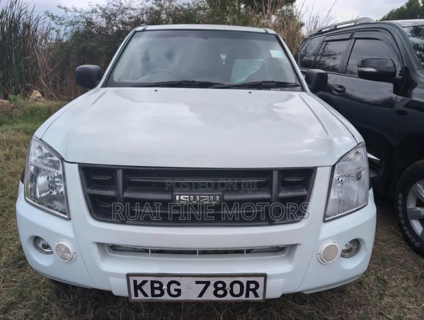 Isuzu D-MAX 2009 White