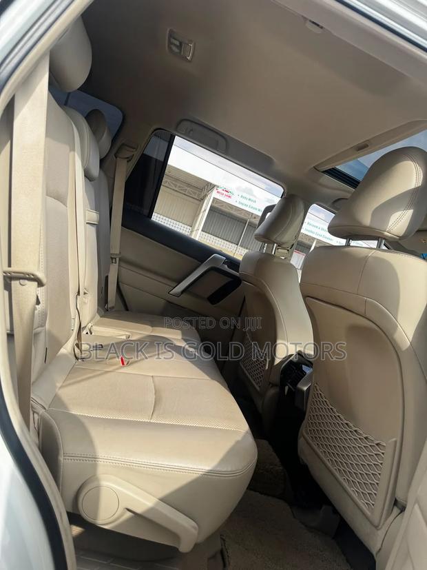 Toyota Land Cruiser Prado 2020 White