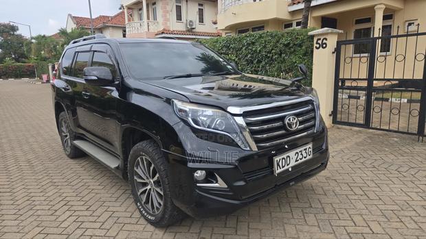 Toyota Land Cruiser Prado 2015 Black