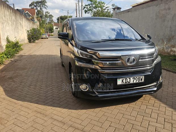 Toyota Vellfire 2015 Black