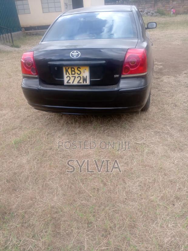 Toyota Avensis 2005 Black