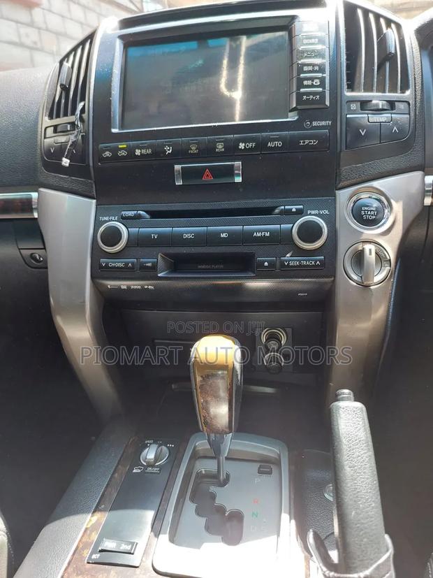 Toyota Land Cruiser Prado 2009 Silver