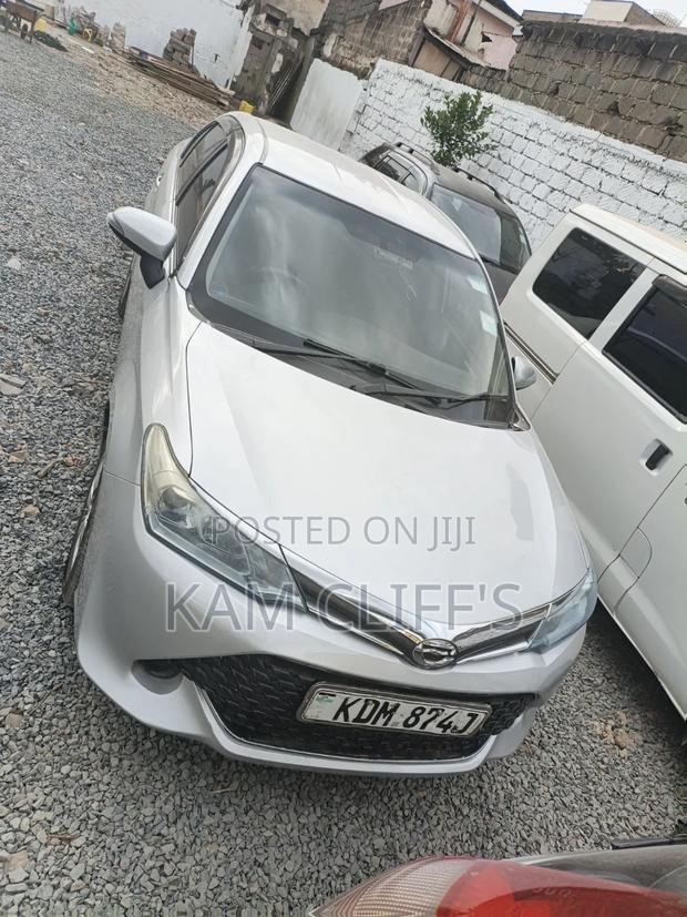 Toyota Axio 2016 Silver