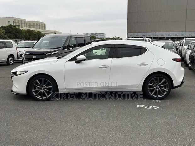 Mazda 3 2020 White