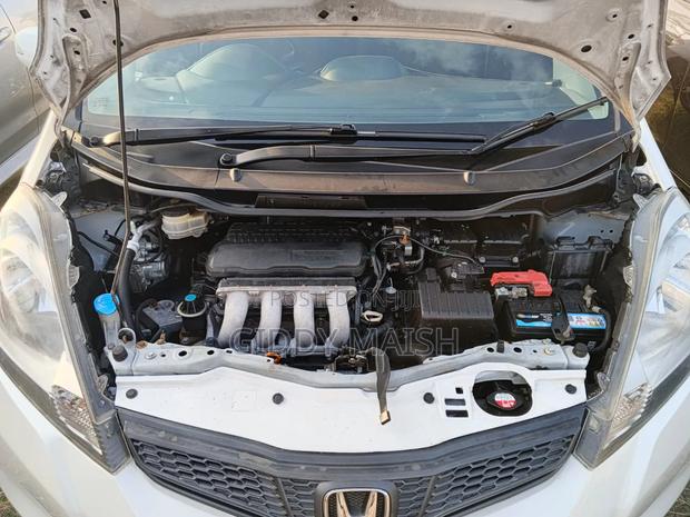 Honda Fit 2012 White