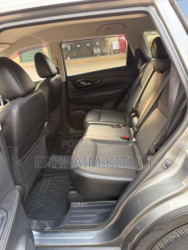 Nissan X-Trail 2019 Silver