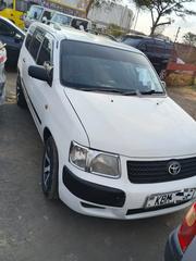 Toyota Succeed 2004 White for sale