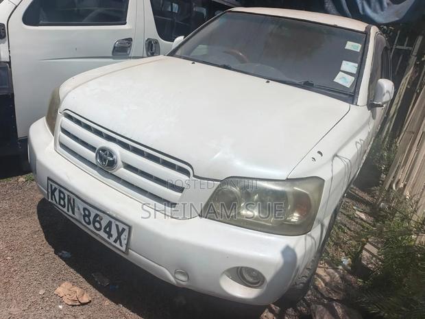 Toyota Kluger 2007 White