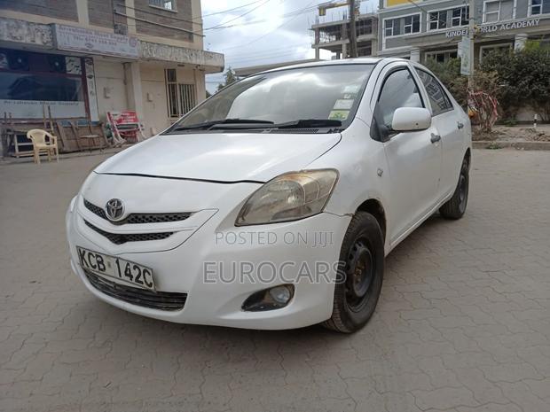 Toyota Belta 2008 White