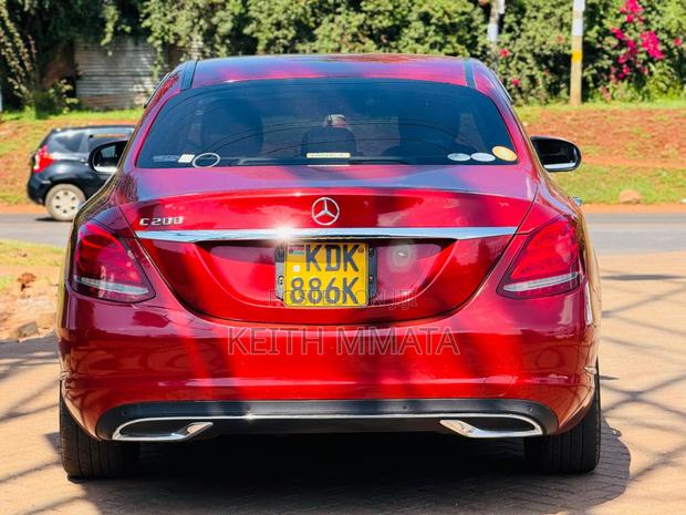 Mercedes-Benz C200 2015 Red