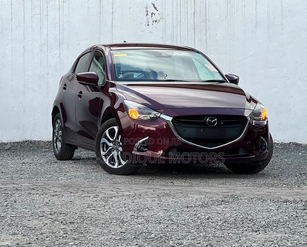 Mazda Demio 2019 Maroon