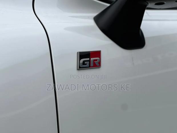 Toyota Land Cruiser 2023 White