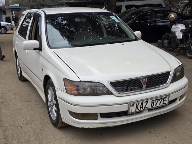 Toyota Vista 2000 White