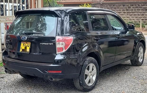 Subaru Forester 2011 Black